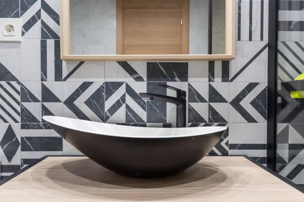 Santander - Apartamento Ejectutivo Con Garaje Zaragoza Exteriér fotografie